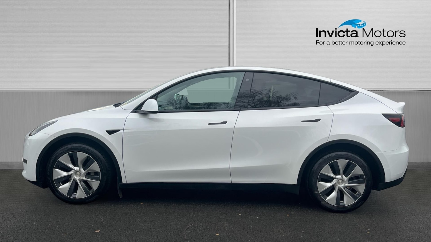 Used Tesla Model Y 2022 for sale - 76482799: Photo 6