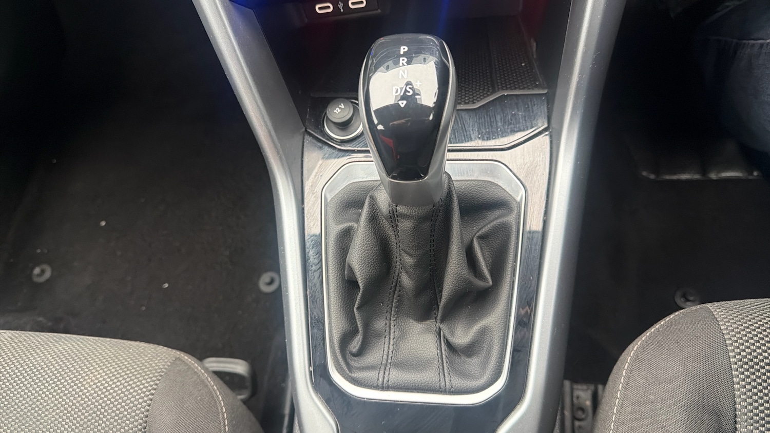 Used Volkswagen T-Roc 2023 for sale - 77655966: Photo 23