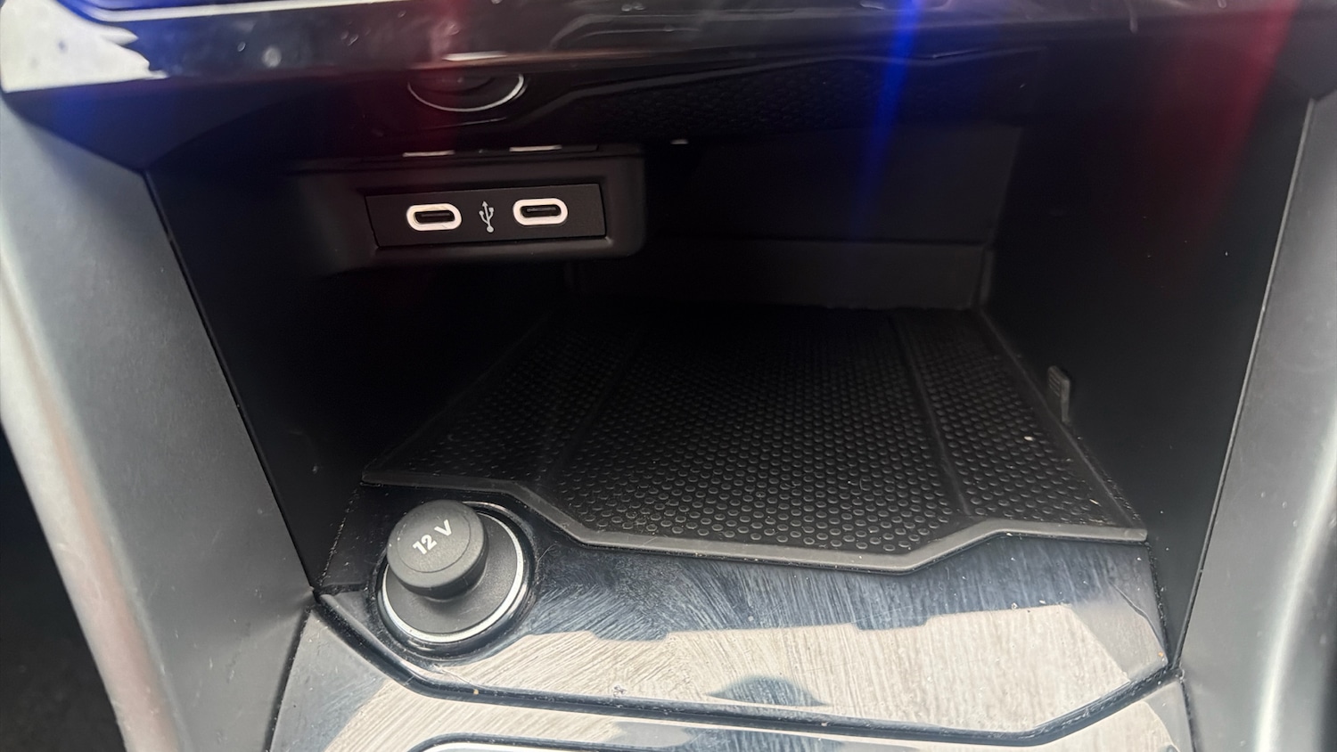 Used Volkswagen T-Roc 2023 for sale - 77655966: Photo 24