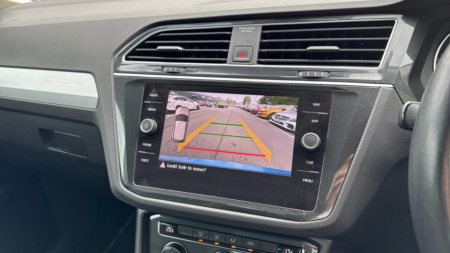 Used Volkswagen Tiguan 2019 for sale - 76107001: Photo 23