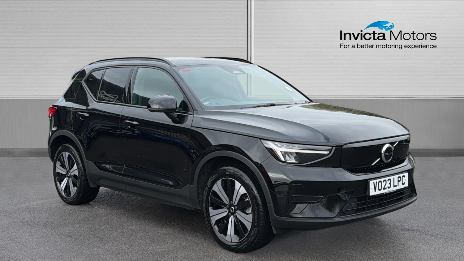 Used Volvo XC40 2023 for sale - 78201847: Photo 1
