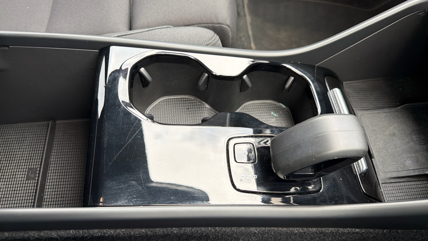 Used Volvo XC40 2023 for sale - 78201847: Photo 24