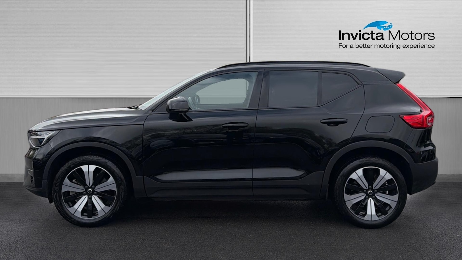Used Volvo XC40 2023 for sale - 78201847: Photo 6