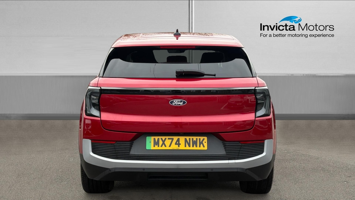 Used Ford Explorer 2024 for sale - 77610409: Photo 4