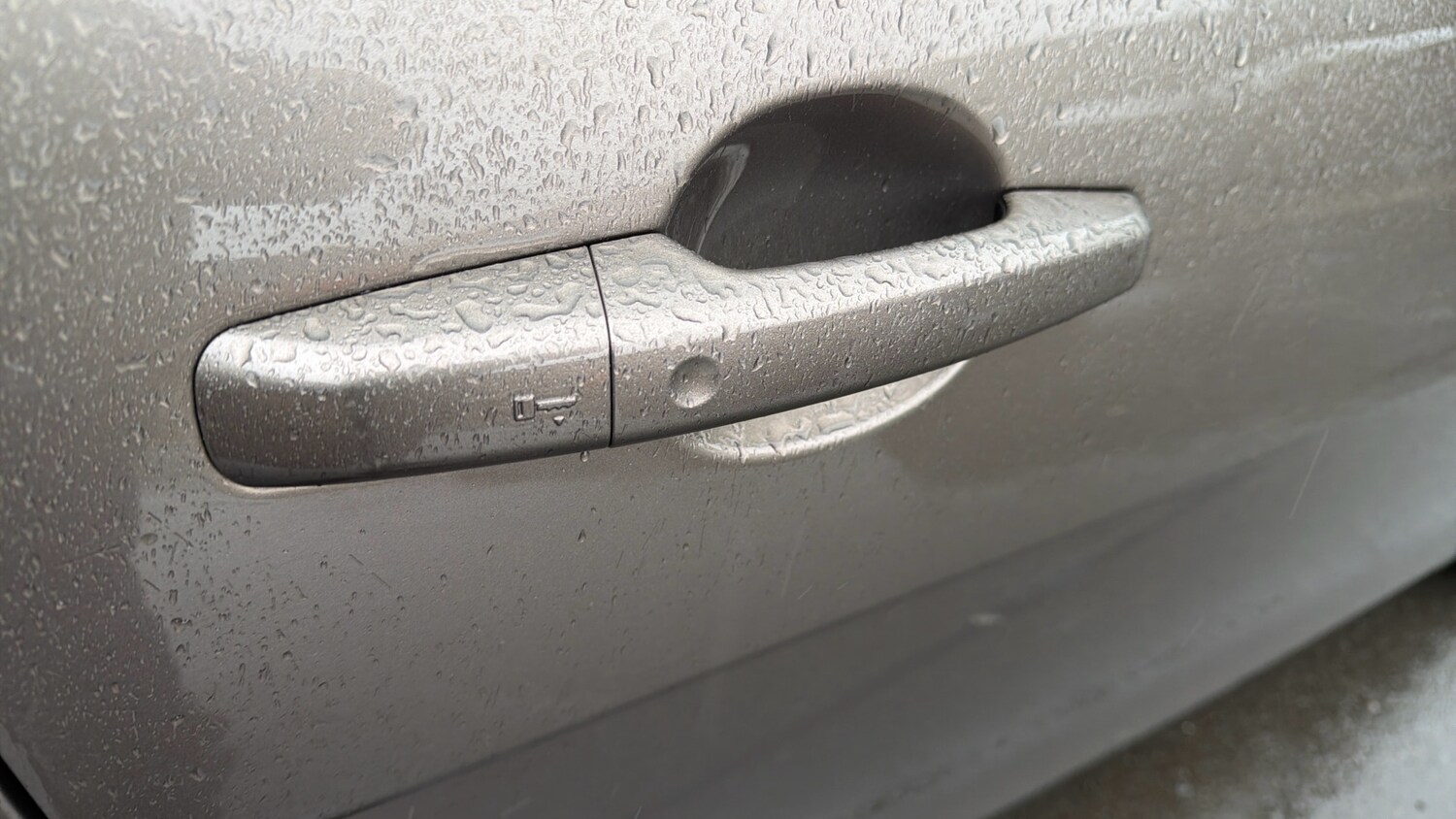 Used Jaguar XE 2017 for sale - 77721094: Photo 24