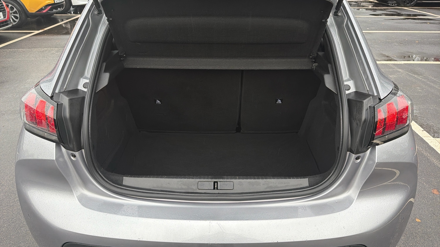 Used Peugeot 208 2022 for sale - 76821541: Photo 15