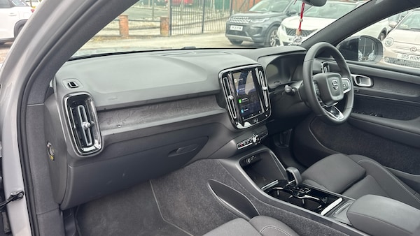 Used Volvo XC40 2022 for sale - 74651824: Photo 10