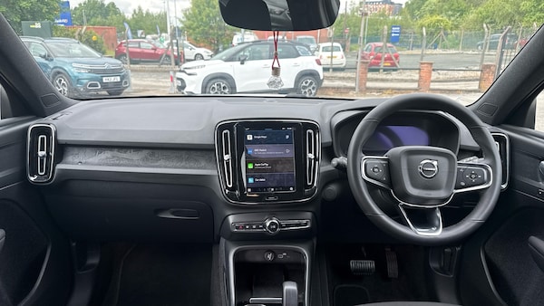 Used Volvo XC40 2022 for sale - 74651824: Photo 11