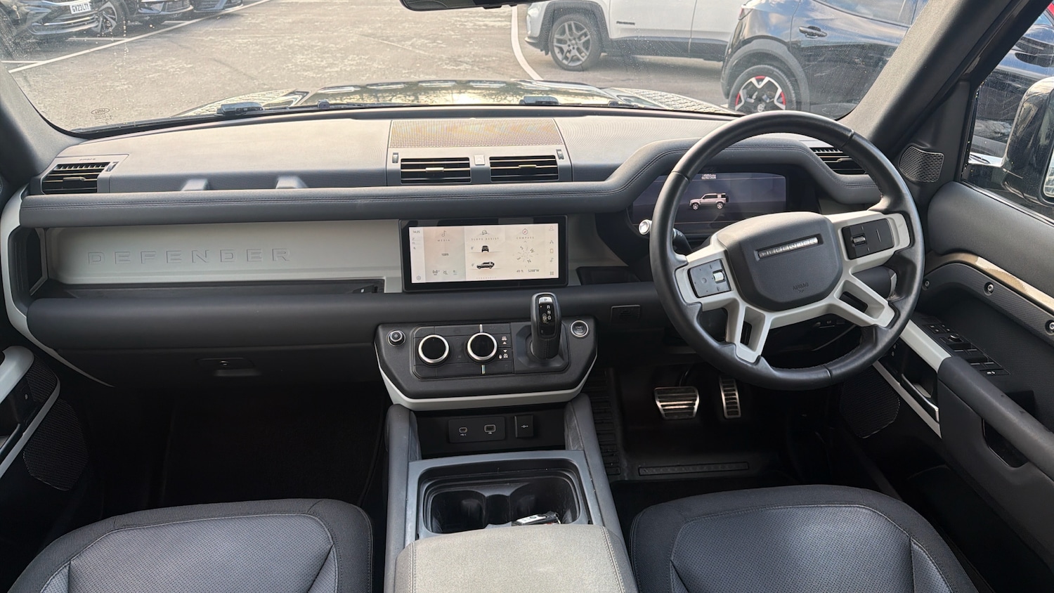 Used Land Rover Defender for sale - 77423280: Photo 11
