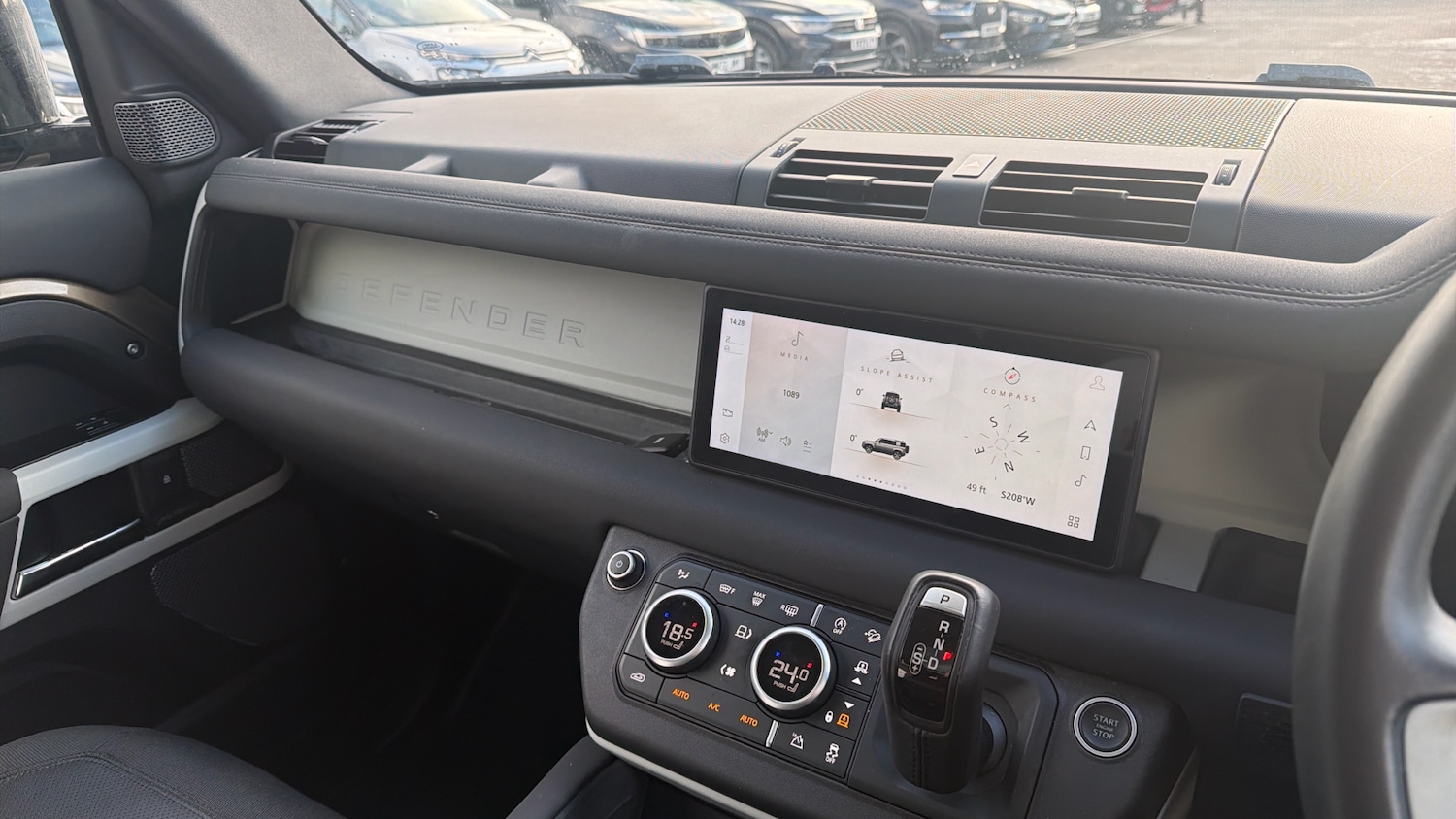 Used Land Rover Defender for sale - 77423280: Photo 12