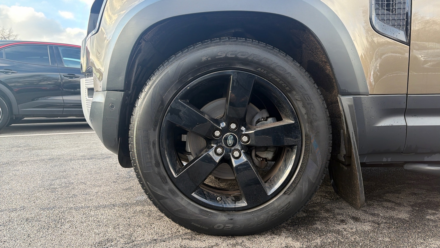 Used Land Rover Defender for sale - 77423280: Photo 17