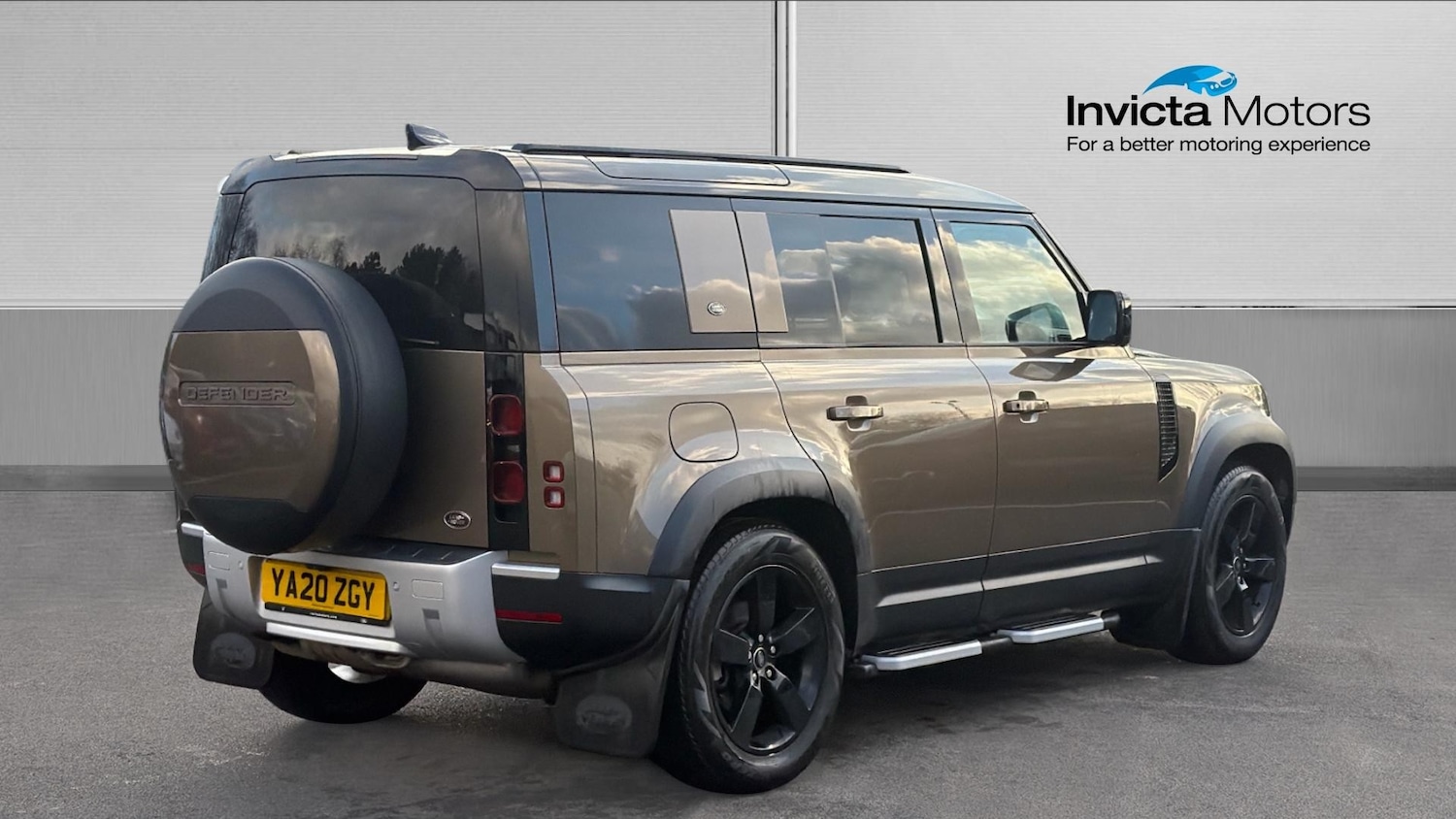 Used Land Rover Defender for sale - 77423280: Photo 3