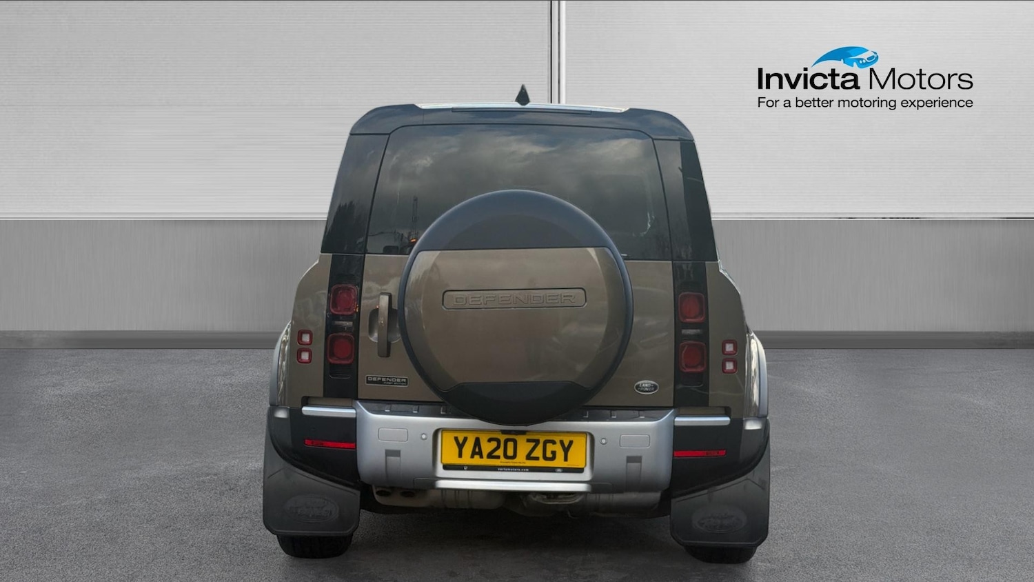 Used Land Rover Defender for sale - 77423280: Photo 4