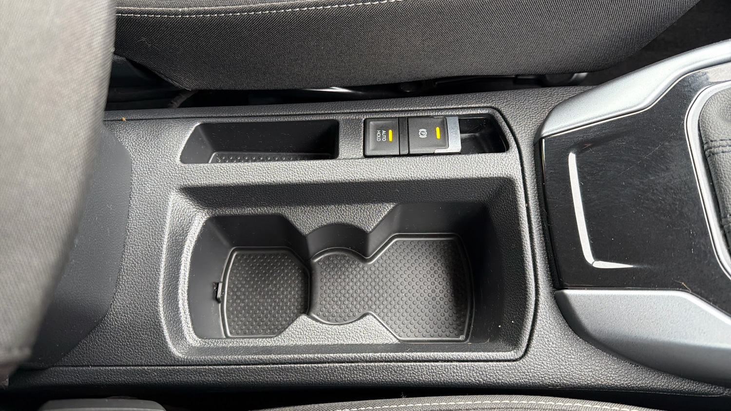 Used Volkswagen T-Roc 2022 for sale - 77118356: Photo 23