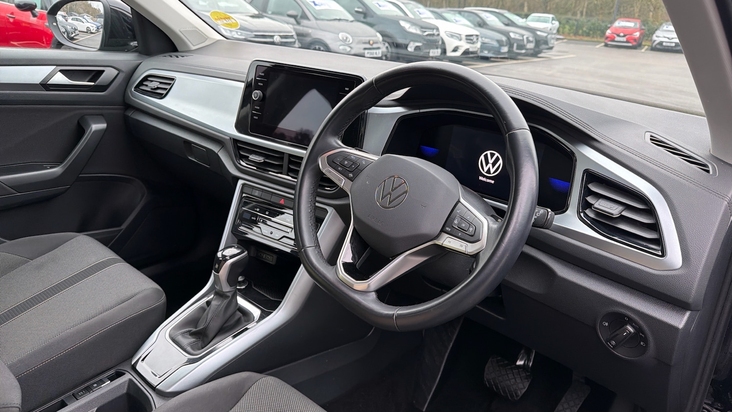 Used Volkswagen T-Roc 2022 for sale - 77118356: Photo 9