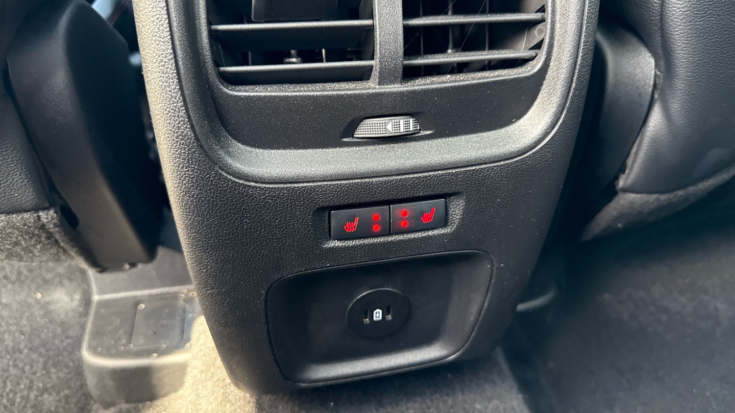 Used Ford Kuga 2023 for sale - 75975688: Photo 22