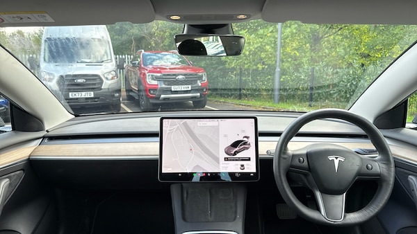 Used Tesla Model 3 2021 for sale - 76106952: Photo 11