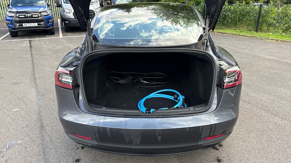 Used Tesla Model 3 2021 for sale - 76106952: Photo 15