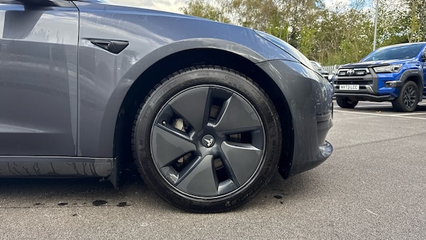Used Tesla Model 3 2021 for sale - 76106952: Photo 20