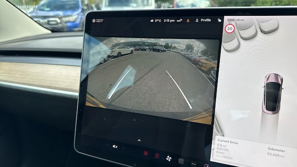 Used Tesla Model 3 2021 for sale - 76106952: Photo 24