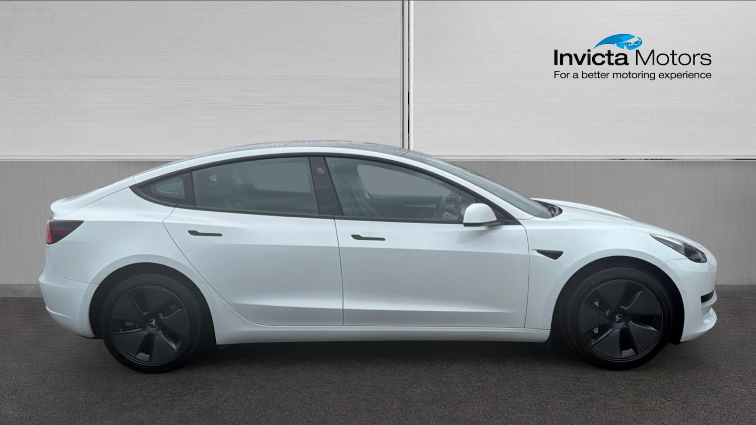 Used Tesla Model 3 2022 for sale - 77880855: Photo 2