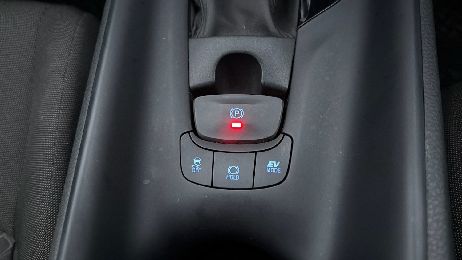 Used Toyota C-HR 2021 for sale - 77251128: Photo 21