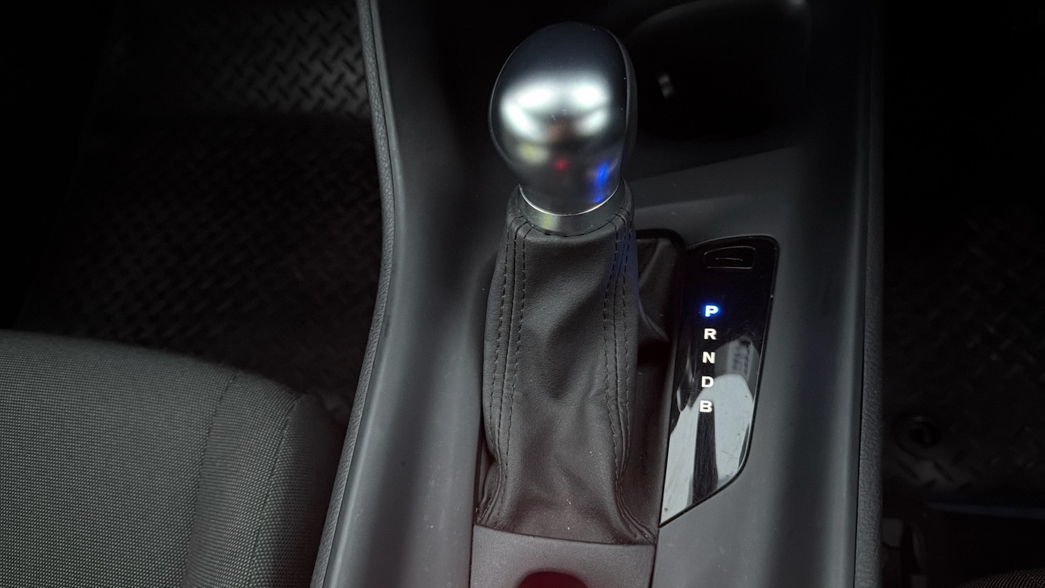 Used Toyota C-HR 2021 for sale - 77251128: Photo 22