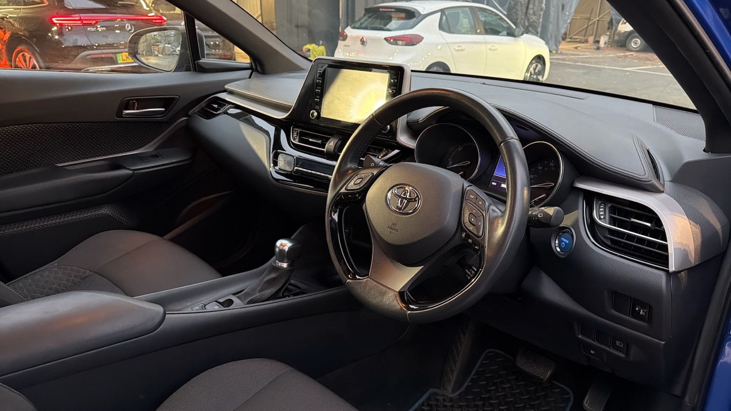 Used Toyota C-HR 2021 for sale - 77251128: Photo 9