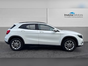 Used Mercedes-Benz GLA 2018 for sale - 76211663: Photo