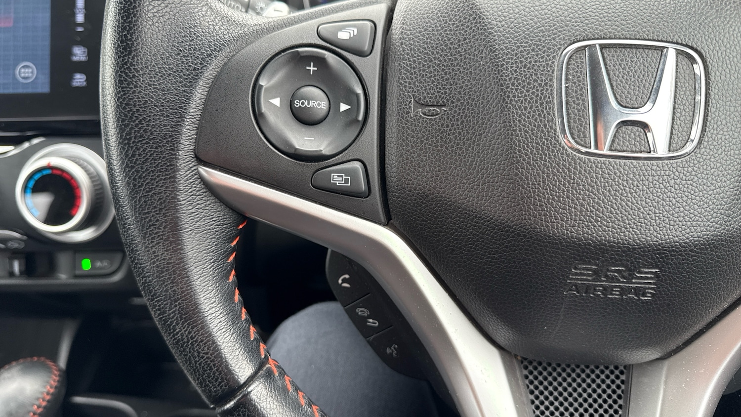 Used Honda Jazz 2018 for sale - 76470936: Photo 25