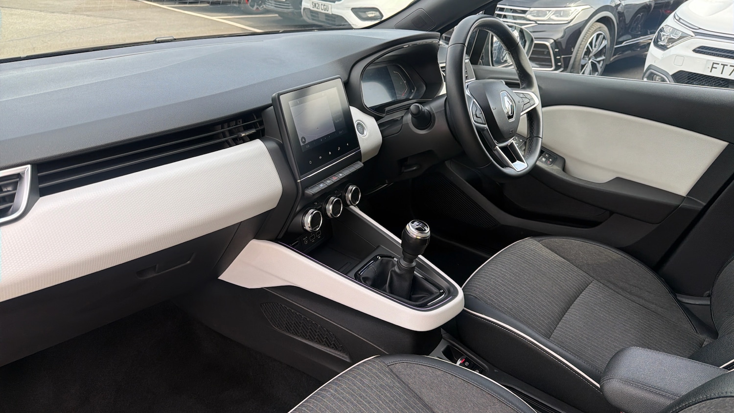 Used Renault Clio 2023 for sale - 78018208: Photo 10