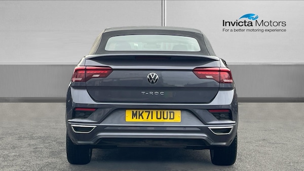 Used Volkswagen T-Roc 2021 for sale - 76237338: Photo 4
