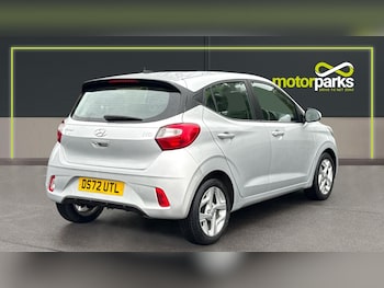 Used Hyundai i10 2022 for sale - 76134364: Photo