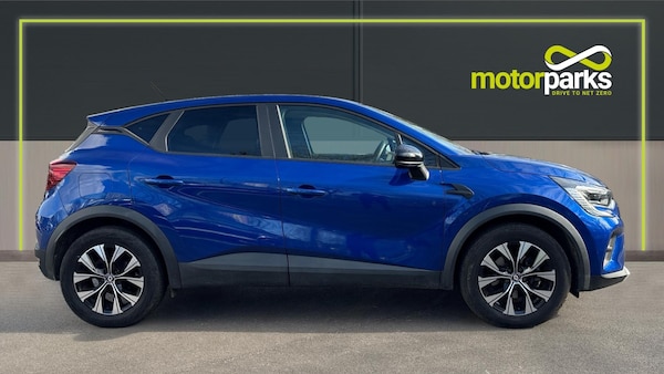 Used Renault Captur 2023 for sale - 74543950: Photo 2