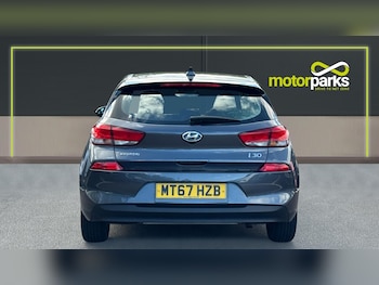 Used Hyundai i30 2017 for sale - 76030200: Photo 4