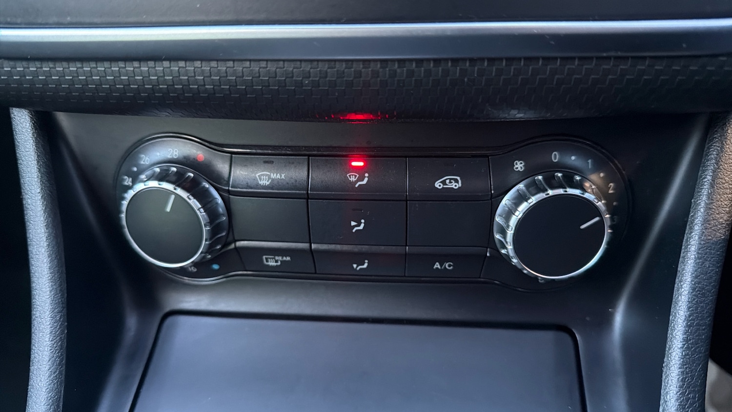 Used Mercedes-Benz A-Class 2014 for sale - 76784843: Photo 23