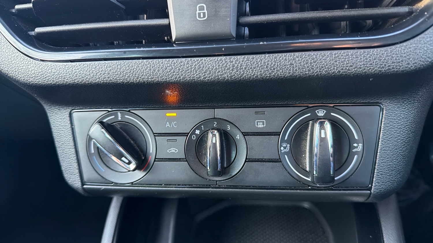 Used Skoda Kamiq 2022 for sale - 76583126: Photo 24