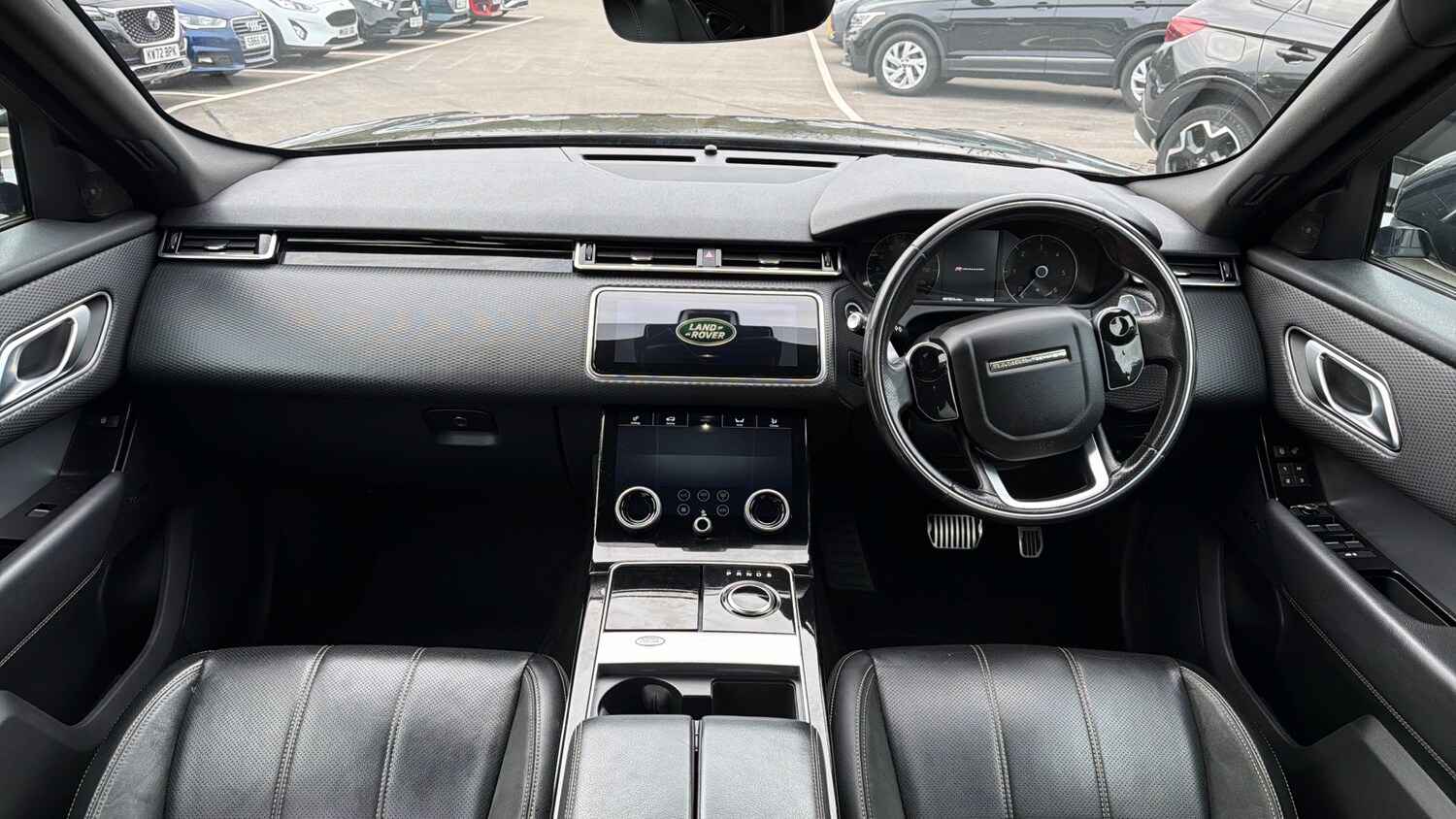 Used Land Rover Range Rover Velar 2019 for sale - 77572570: Photo 11