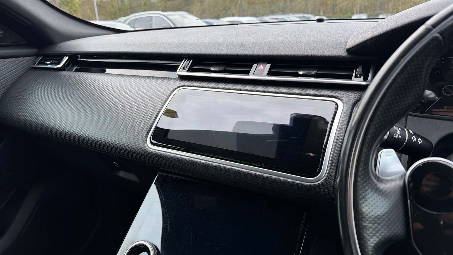 Used Land Rover Range Rover Velar 2019 for sale - 77572570: Photo 12