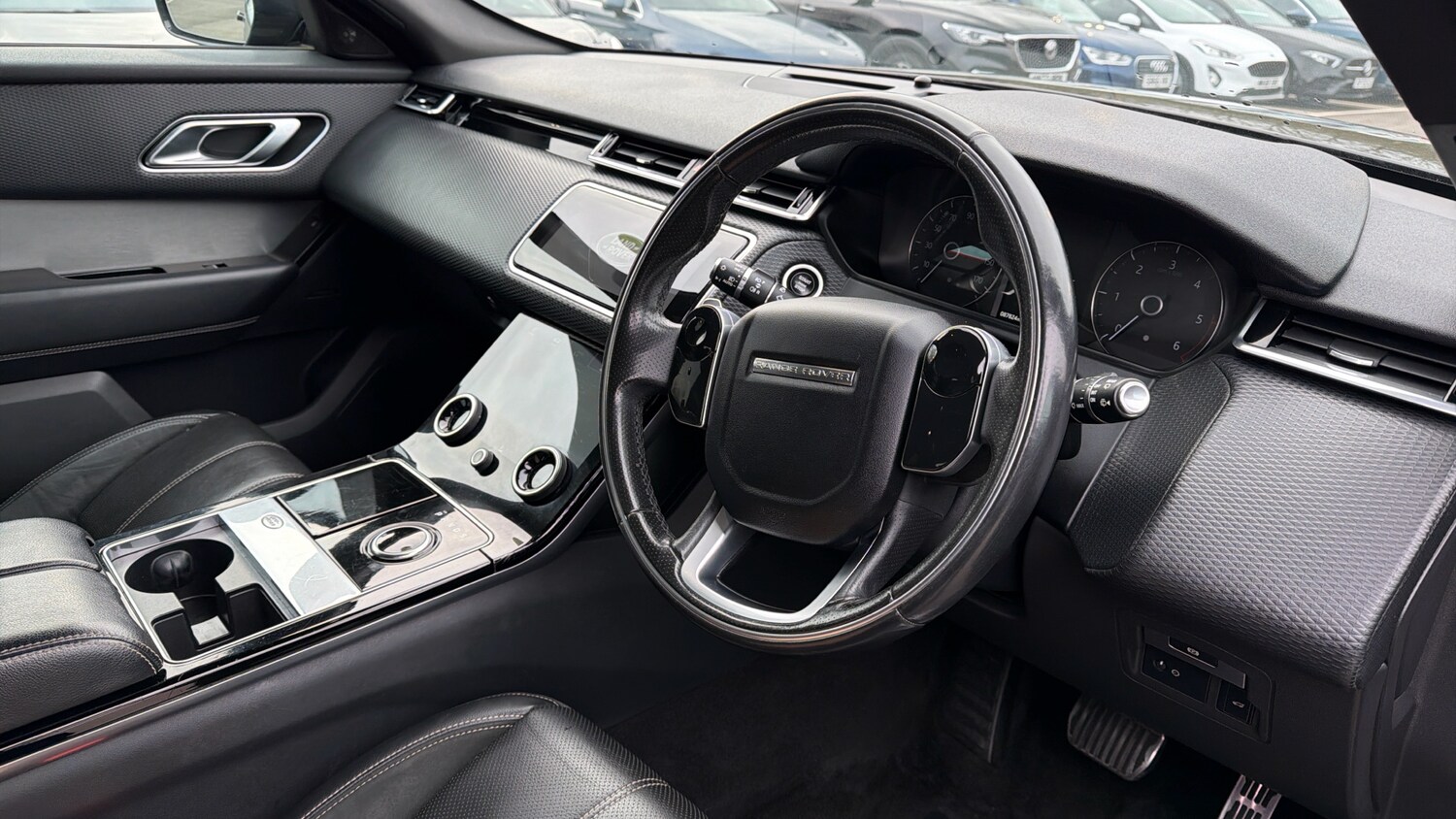 Used Land Rover Range Rover Velar 2019 for sale - 77572570: Photo 9