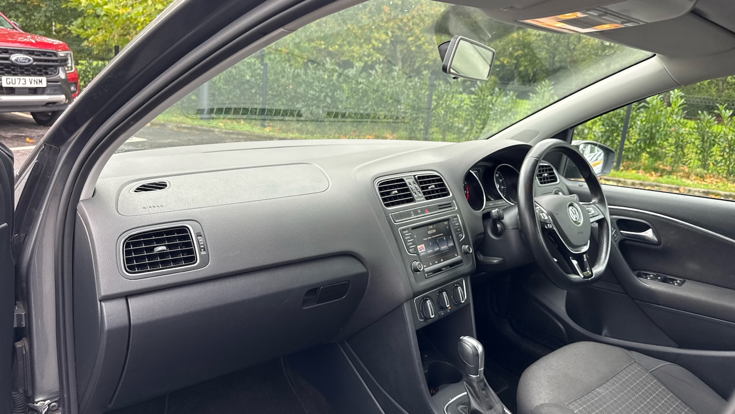 Used Volkswagen Polo 2015 for sale - 76211667: Photo 10