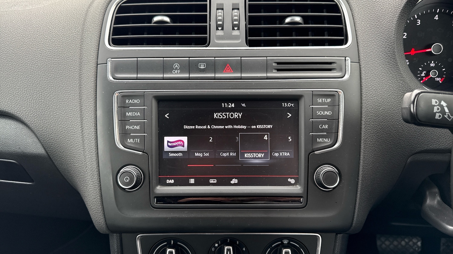 Used Volkswagen Polo 2015 for sale - 76211667: Photo 12