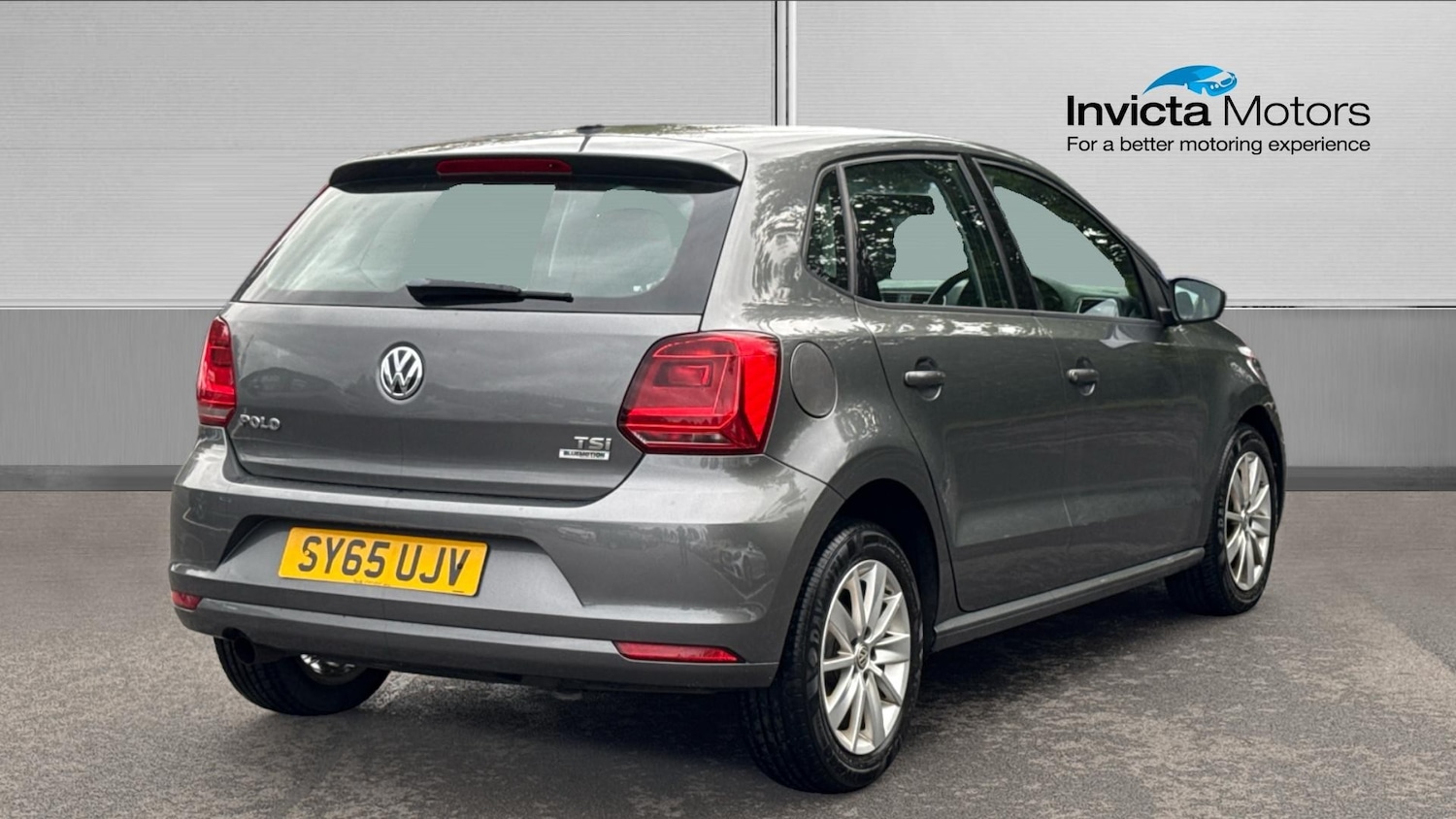 Used Volkswagen Polo 2015 for sale - 76211667: Photo 3