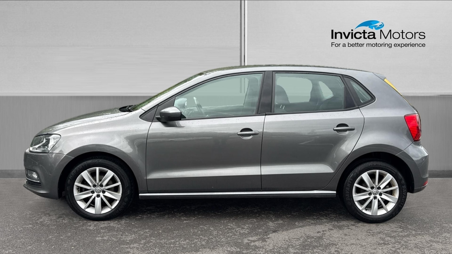Used Volkswagen Polo 2015 for sale - 76211667: Photo 6