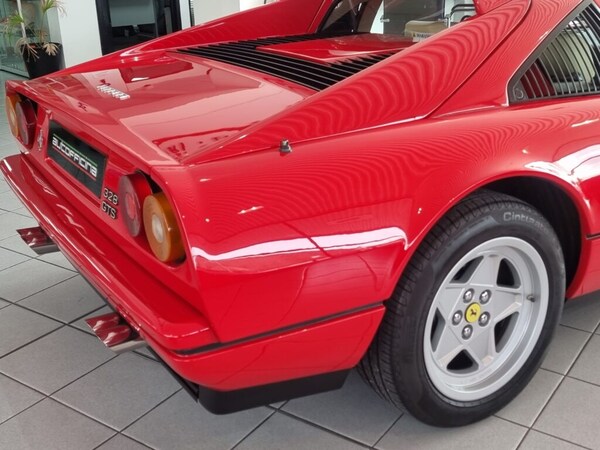 Used Ferrari 328 1986 for sale - 72449657: Photo 10
