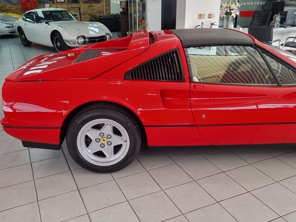 Used Ferrari 328 1986 for sale - 72449657: Photo 11