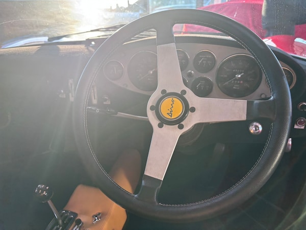 Used Ferrari Dino 246 GTS 1974 for sale - 73042447: Photo 9