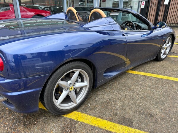 Used Ferrari 360 2003 for sale - 73639483: Photo 9