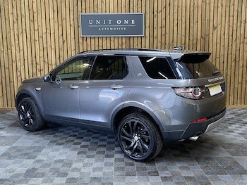Used Land Rover Discovery Sport 2018 for sale - 78904464: Photo