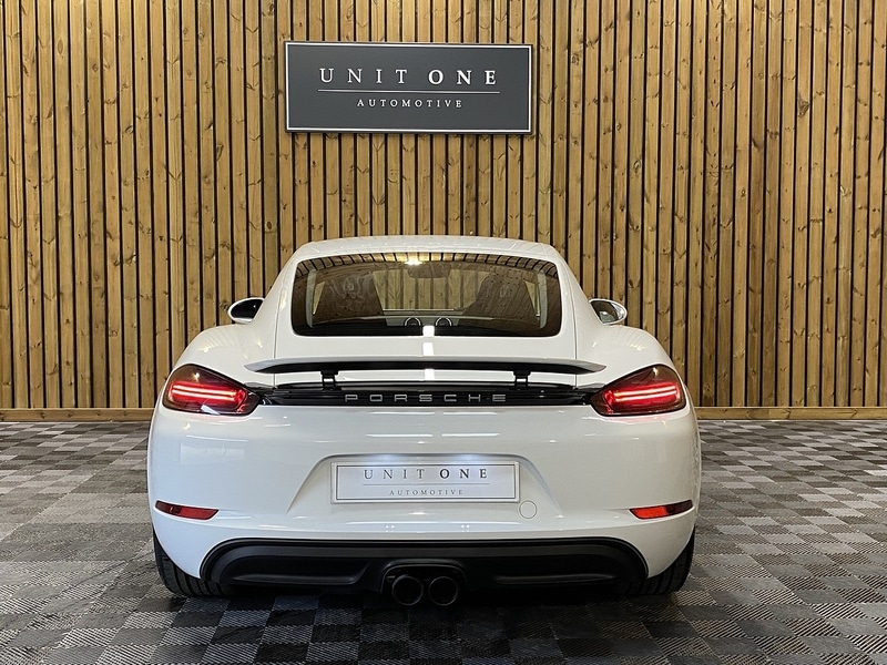 Used Porsche 718 Cayman 2019 for sale - 76253245: Photo 18